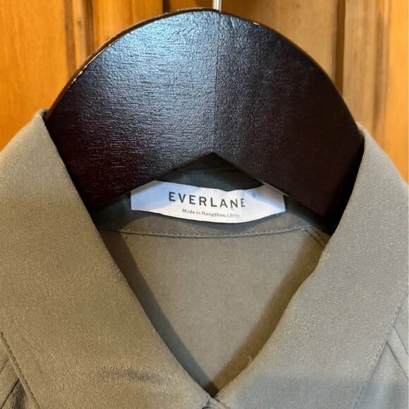 Everlane Silk Blouse - Picture 3 of 3